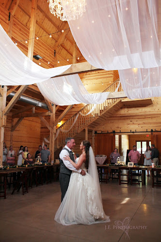 Blessing-Barn-Farm-Wedding-Events.jpg