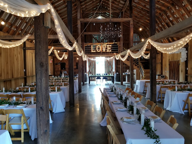 Cactus-Creek-Barn.jpg