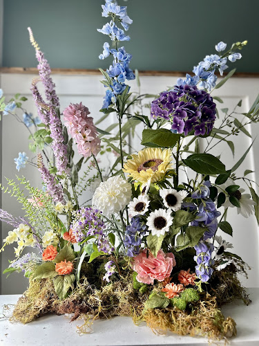 Carmelas-Flower-Company.jpg