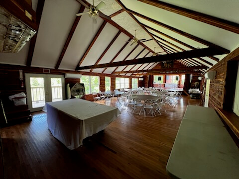 Cedar-Lake-Lodge.jpg