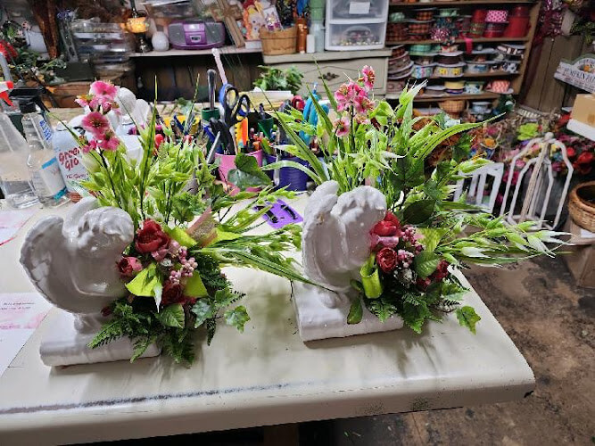 Cindys-Flowers.jpg