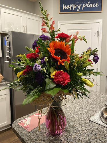 DANDRIDGE-FLOWERS-and-GIFTS.jpg