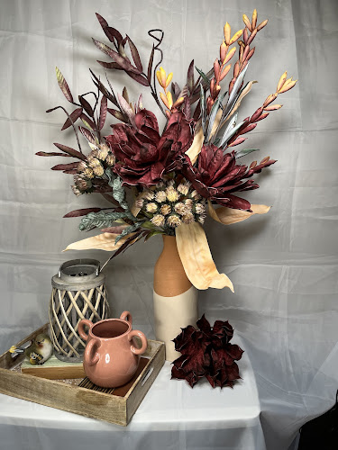 Dyer-Florist.jpg