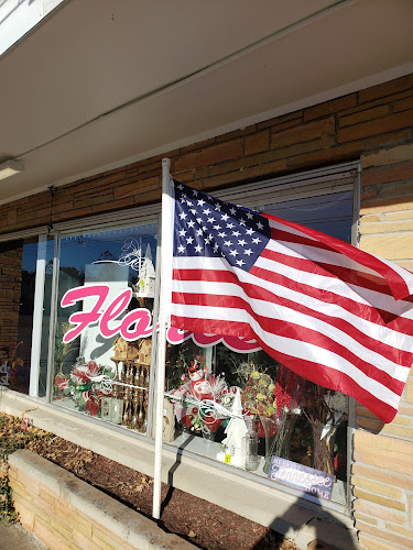 Flower-Shop-At-Fairview.jpg