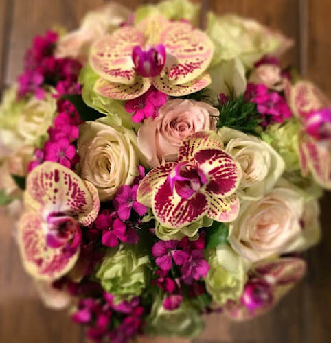 Flowers-By-Maggie-Wedding-Florist.jpg