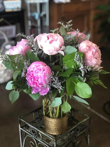 Hilldale-Florist.jpg