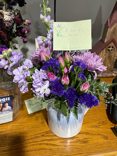 Holston-Florist-Shop-Inc.jpg