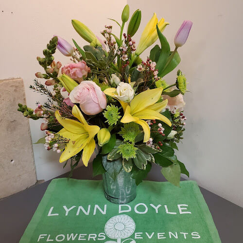 Lynn-Doyle-Flowers-and-Events.jpg