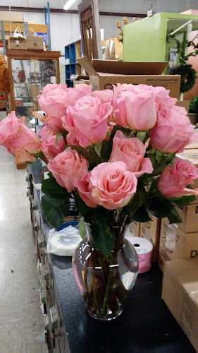 Metro-Wholesale-Florist-Inc.jpg