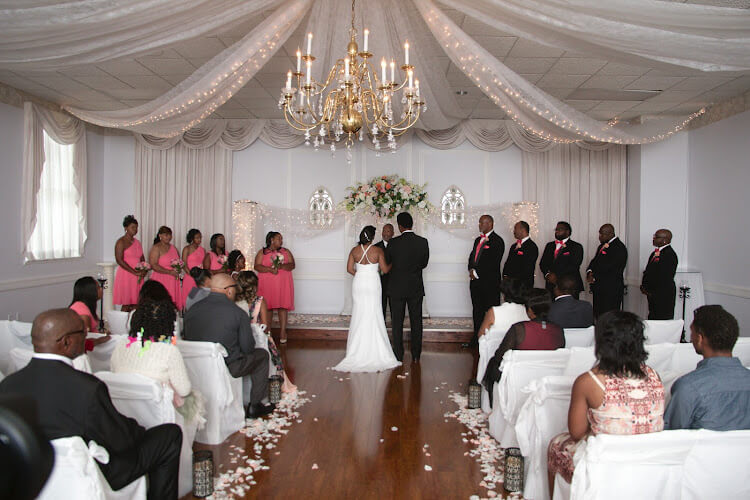 Mountain-Oaks-Manor.jpg