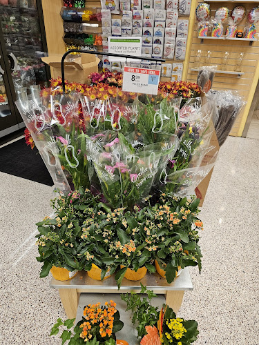 Publix-Super-Market-at-Melrose.jpg