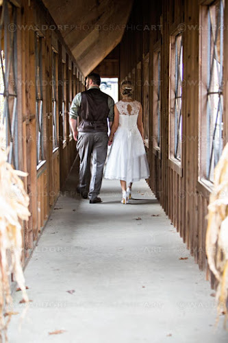 Scatterridge-Lodge-Gatlinburg-TN-Weddings.jpg