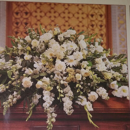 Sheltons-Flowers-and-Gifts.jpg