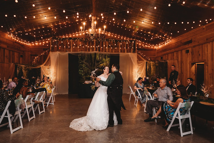 The-Barn-at-Firefly-Lane.jpg