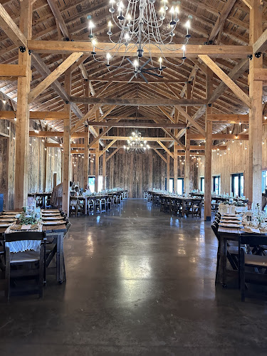 The-Lake-at-Willow-Oaks-Weddings-Events.jpg