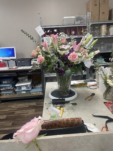 Toms-Florist.jpg