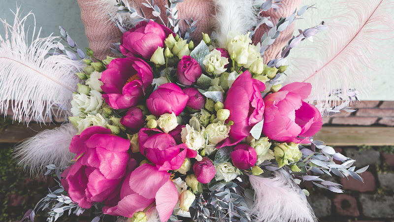 Treasure-Chest-Flowers-and-Gifts.jpg