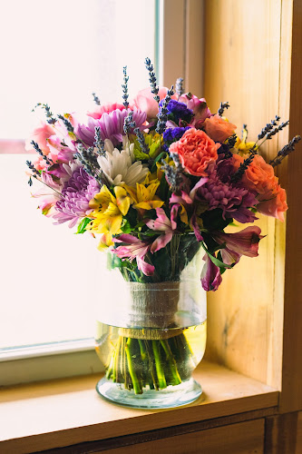 WalkerWyatt-Florals.jpg