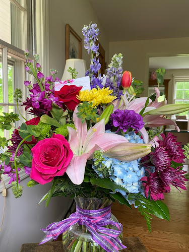 White-Floral-Company.jpg